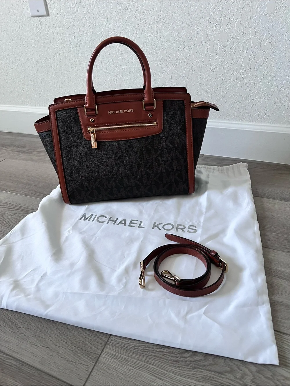 Michael Kors Signature MK Monogram Satchel Crossbody Bag Brown Luggage